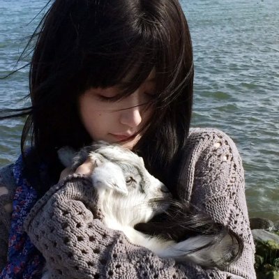 男人与婴儿